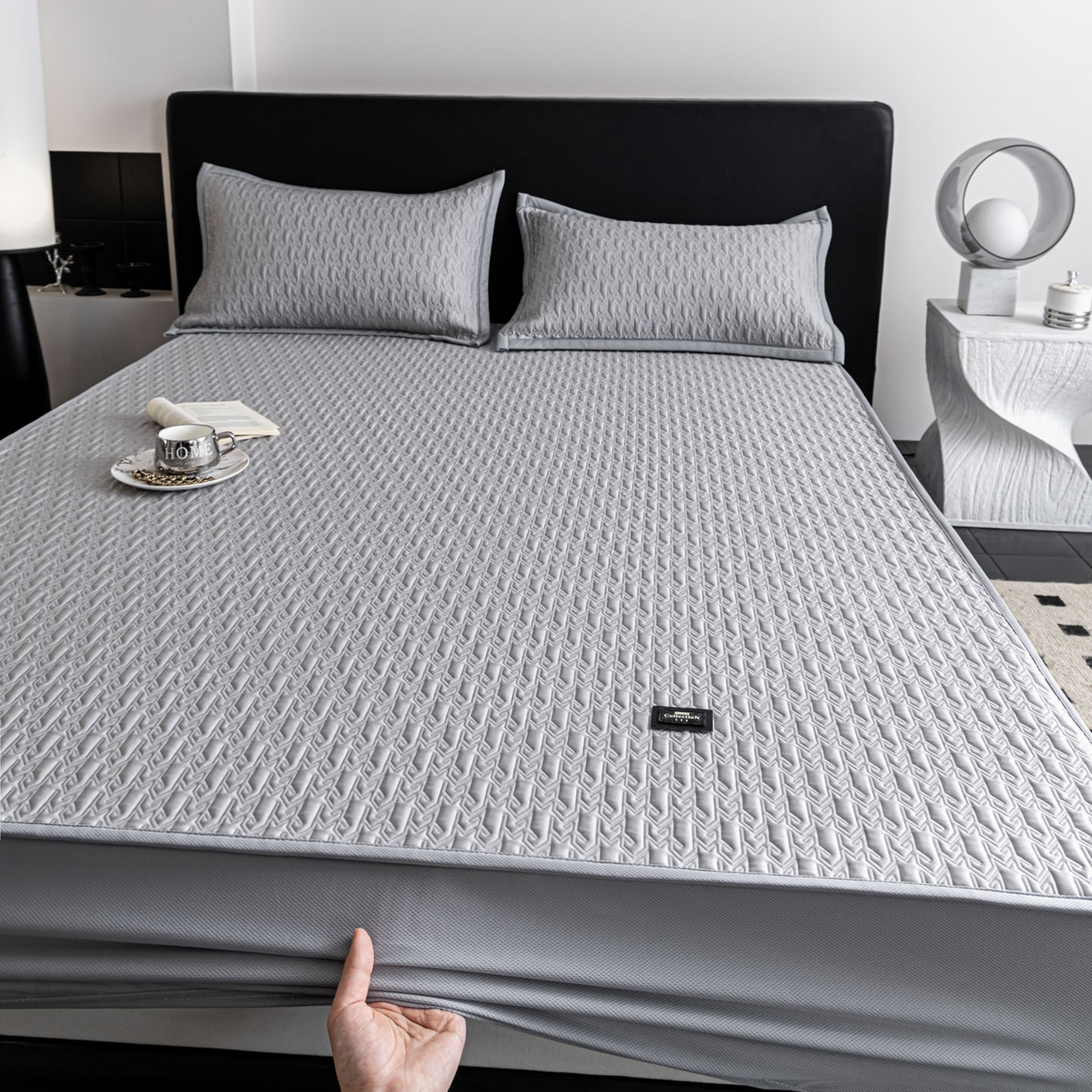 91家纺网 家纺一手货源 找家纺 慕木家纺 2026新款A类复合三明治PE乙纶提花冰豆豆凉席床笠海之恋系列（提供买家秀） 海之恋-灰床笠款