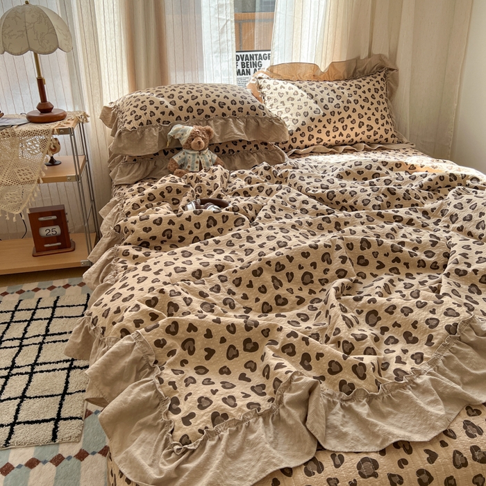 禾沐 2026新款床盖款花边夏被四件套 咖豹纹