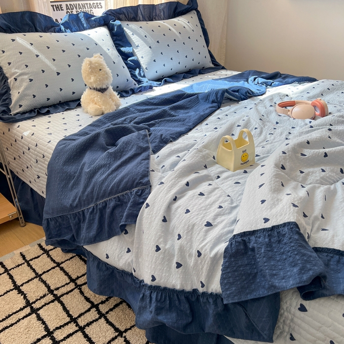 91家纺网 家纺一手货源 找家纺 禾沐 2026新款床盖款花边夏被四件套 兰爱心