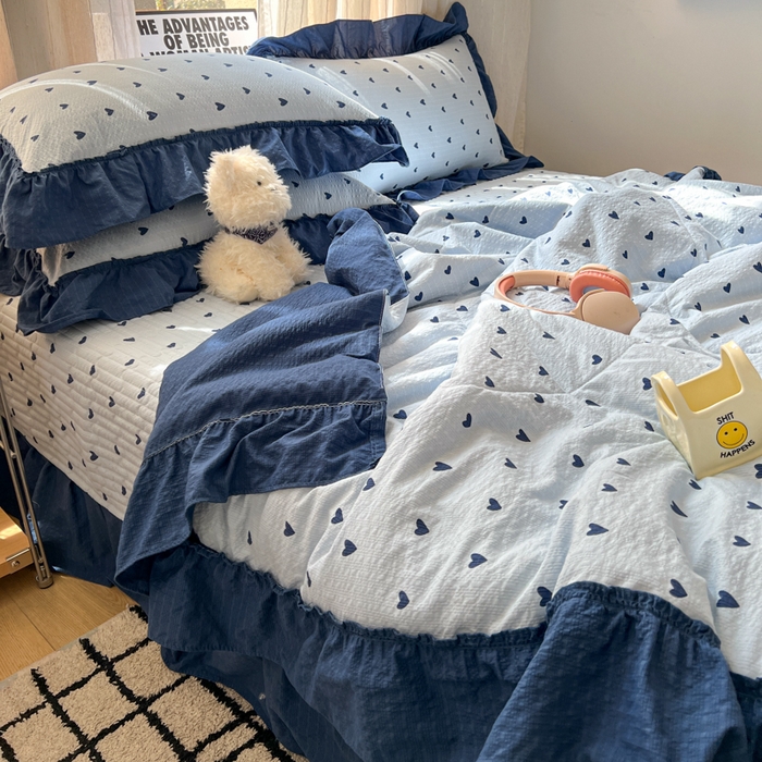 91家纺网 家纺一手货源 找家纺 禾沐 2026新款床盖款花边夏被四件套 兰爱心