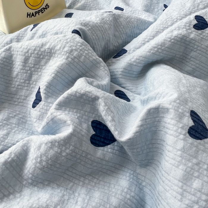 91家纺网 家纺一手货源 找家纺 禾沐 2026新款床盖款花边夏被四件套 兰爱心