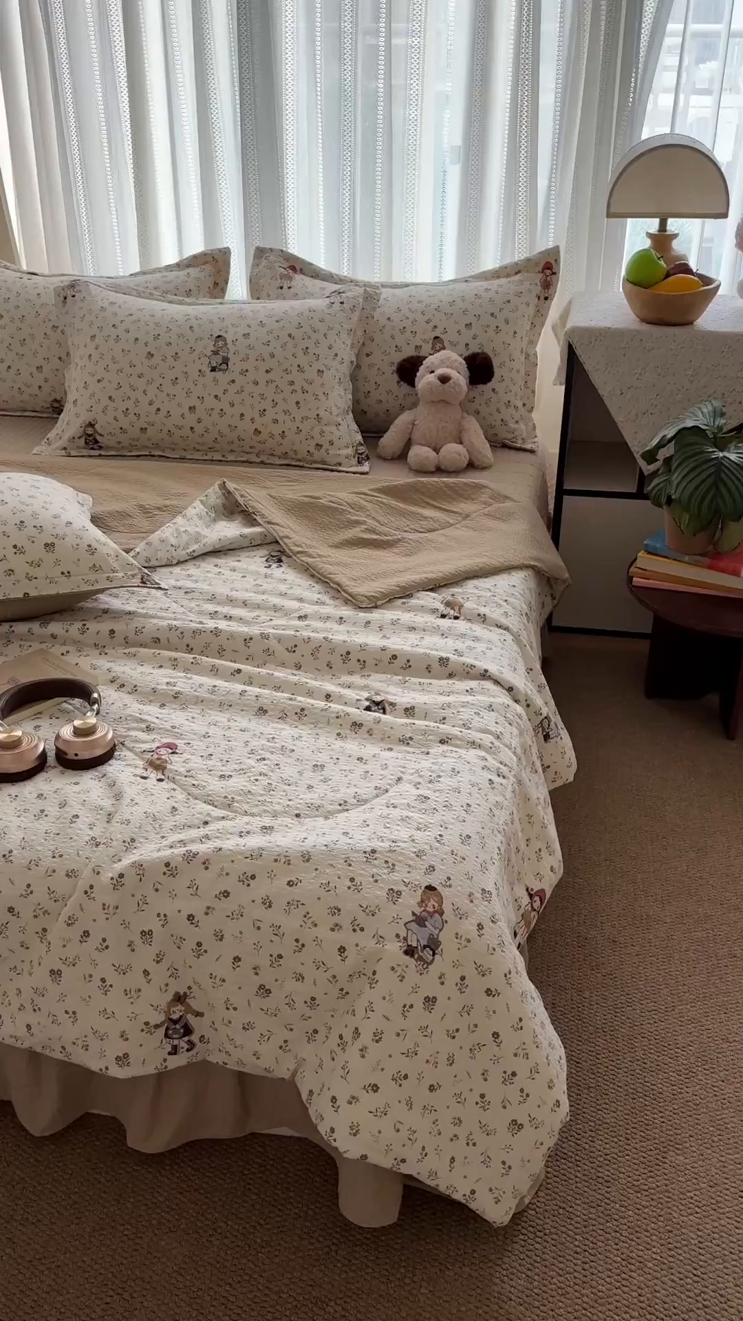 91家纺网 家纺一手货源 找家纺 禾沐 2026新款云感泡芙棉泡芙纱床盖夏被四件套 花间娃娃