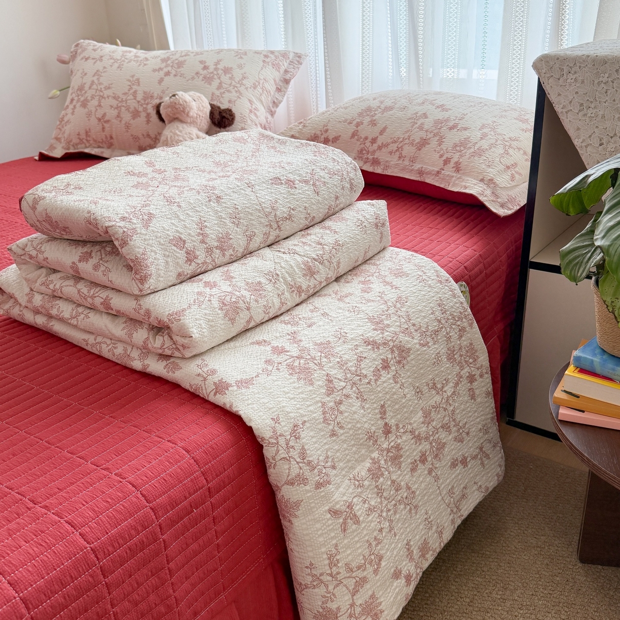 91家纺网 家纺一手货源 找家纺 禾沐 2026新款云感泡芙棉泡芙纱床盖夏被四件套 丽莎