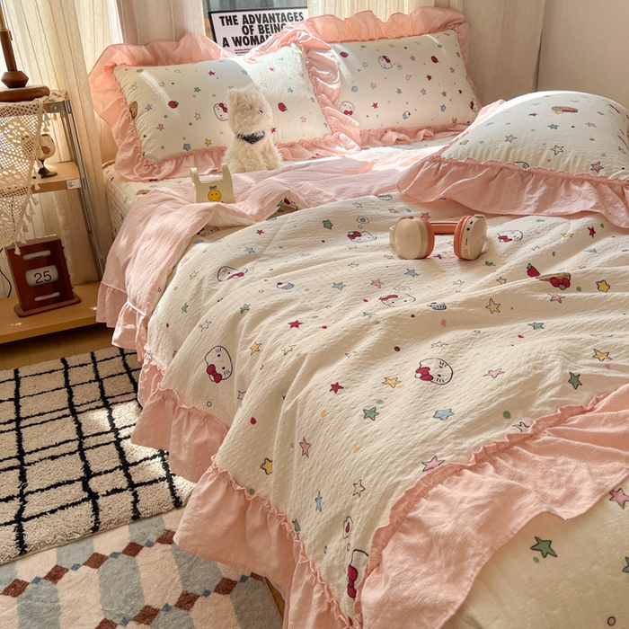 91家纺网 家纺一手货源 找家纺 禾沐 2026新款床盖款花边夏被四件套 星光凯蒂