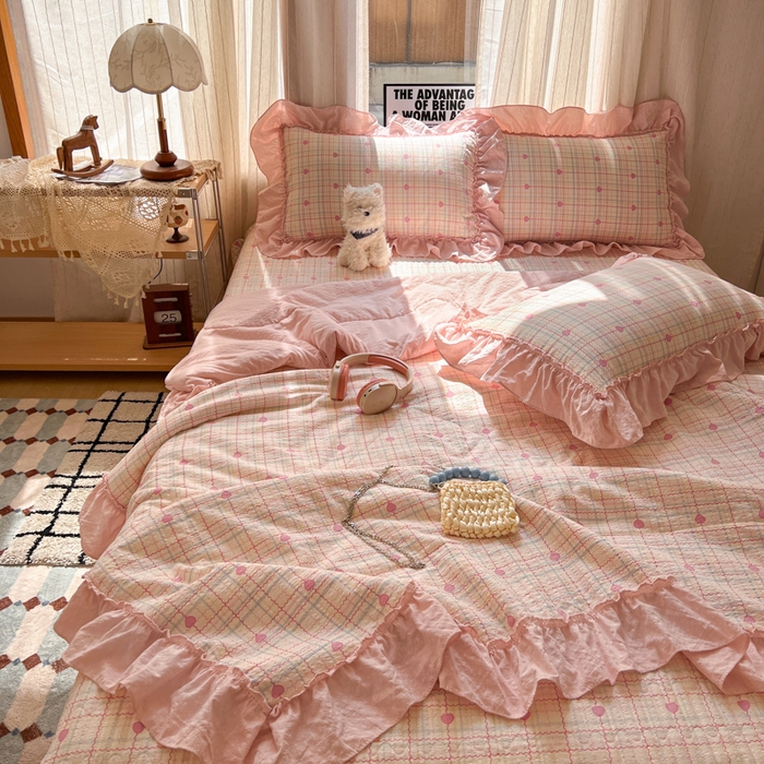 91家纺网 家纺一手货源 找家纺 禾沐 2026新款床盖款花边夏被四件套 予诗粉