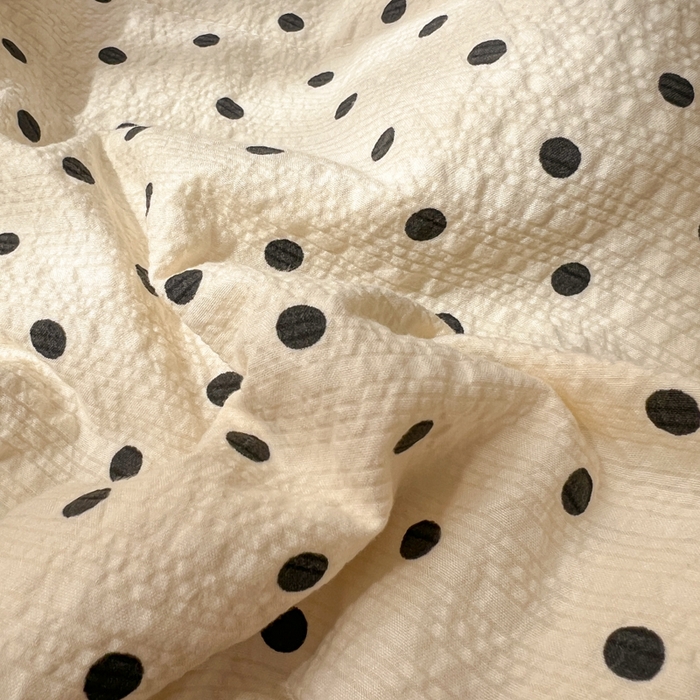 91家纺网 家纺一手货源 找家纺 禾沐 2026新款床盖款花边夏被四件套 棕星点