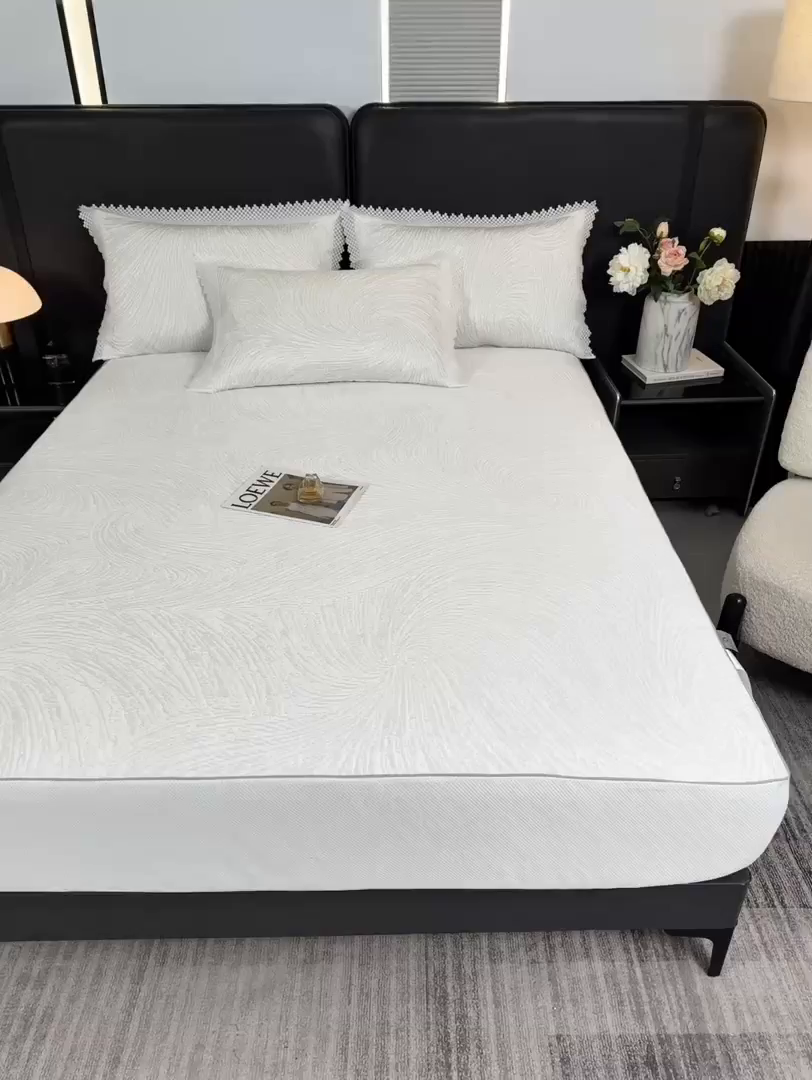 91家纺网 家纺一手货源 找家纺 玖玖爱家纺 2026新款韩国量子冷感软凉席床笠款 小旋风雪域白