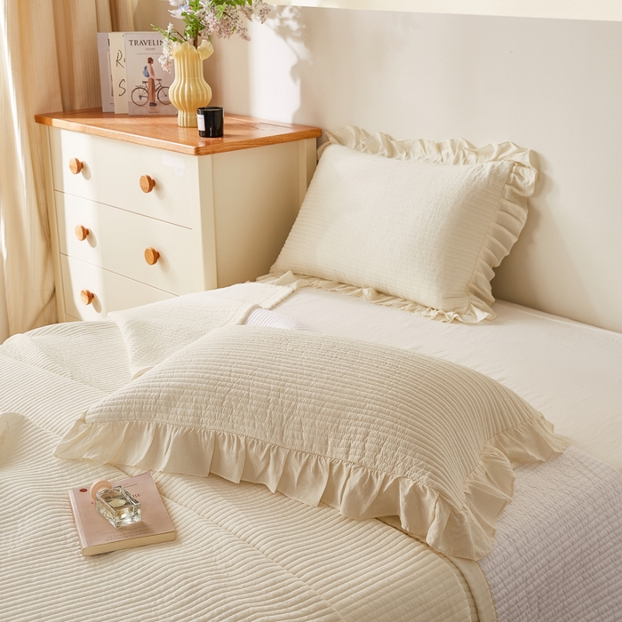 91家纺网 家纺一手货源 找家纺 （总）玖玖爱家纺 2026新款高端A类夹棉水洗母婴级莱赛尔天丝床盖裙边凉席三件套