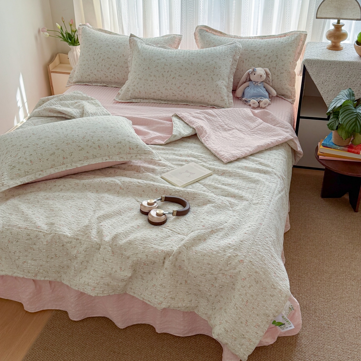 91家纺网 家纺一手货源 找家纺 禾沐 2026新款云感泡芙棉泡芙纱床盖夏被四件套 秀妍