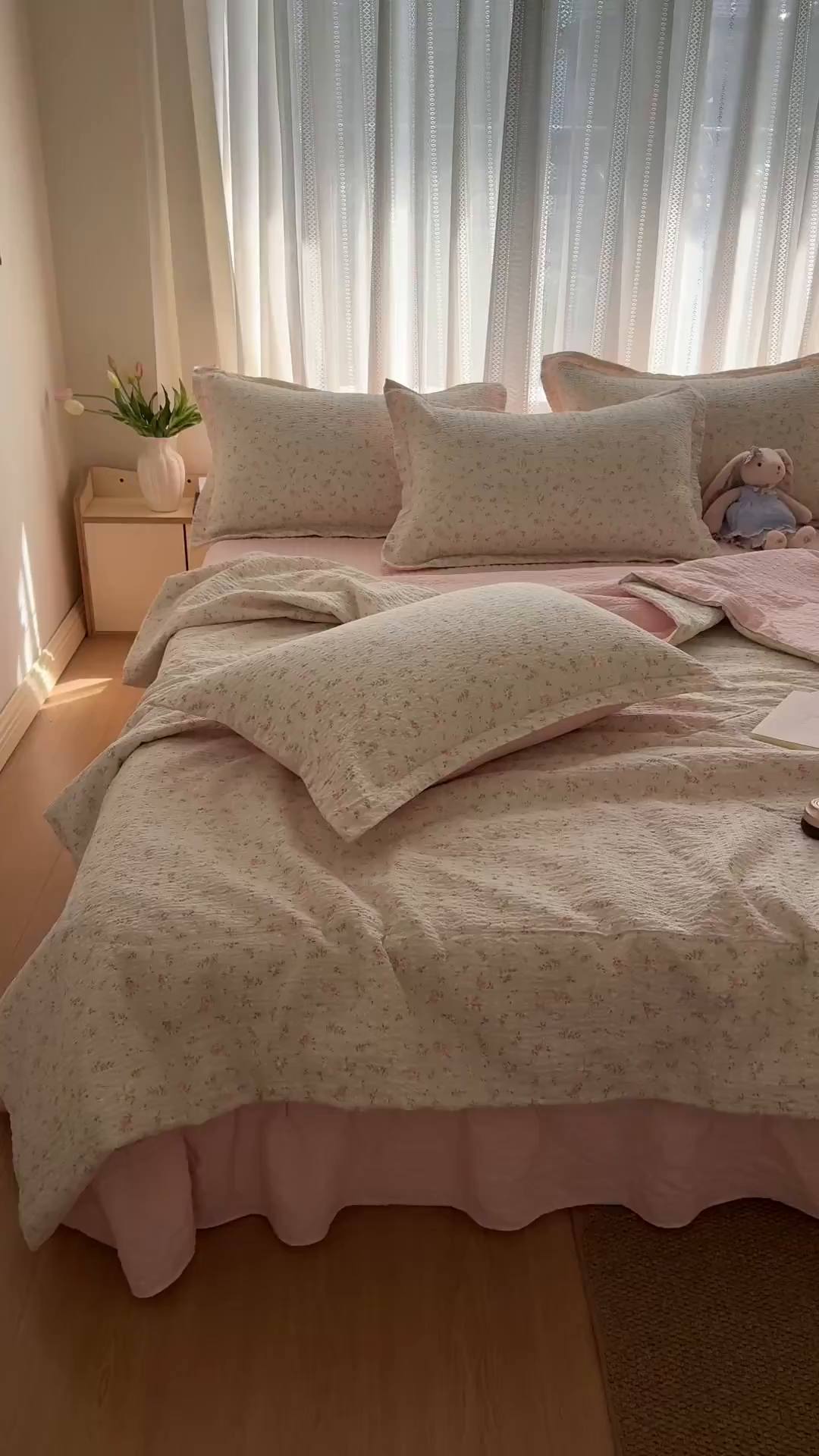 91家纺网 家纺一手货源 找家纺 禾沐 2026新款云感泡芙棉泡芙纱床盖夏被四件套 秀妍