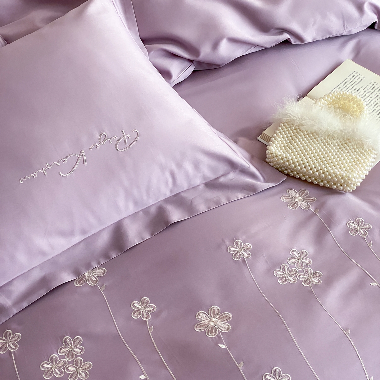 91家纺网 家纺一手货源 找家纺 （总）曼布缇 2026新款春夏款新品长绒棉刺绣四件套 -花涧（会员－20，券后338起）