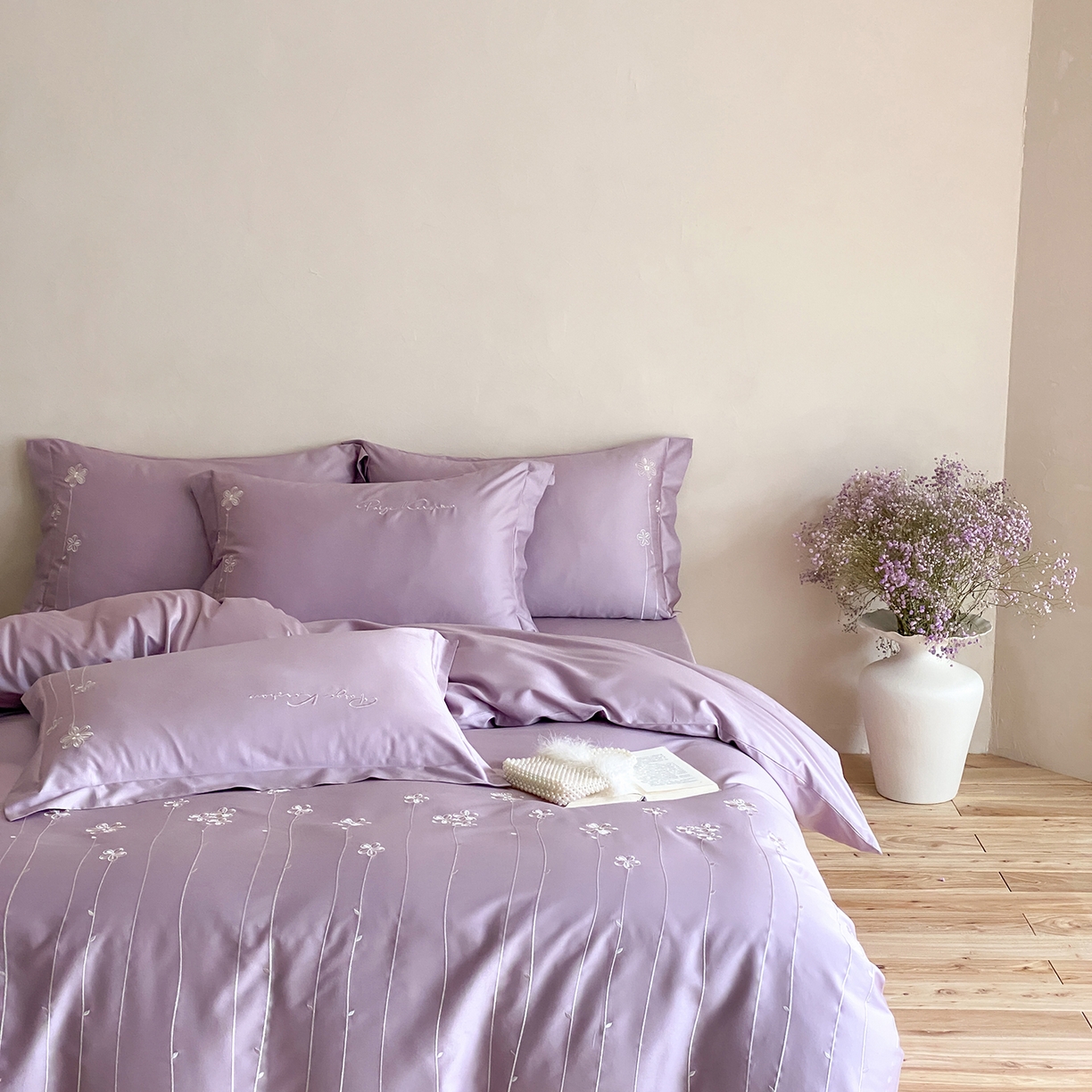 91家纺网 家纺一手货源 找家纺 曼布缇 2026新款春夏款新品长绒棉刺绣四件套 -花涧 花涧-紫色（会员－20，券后338起）