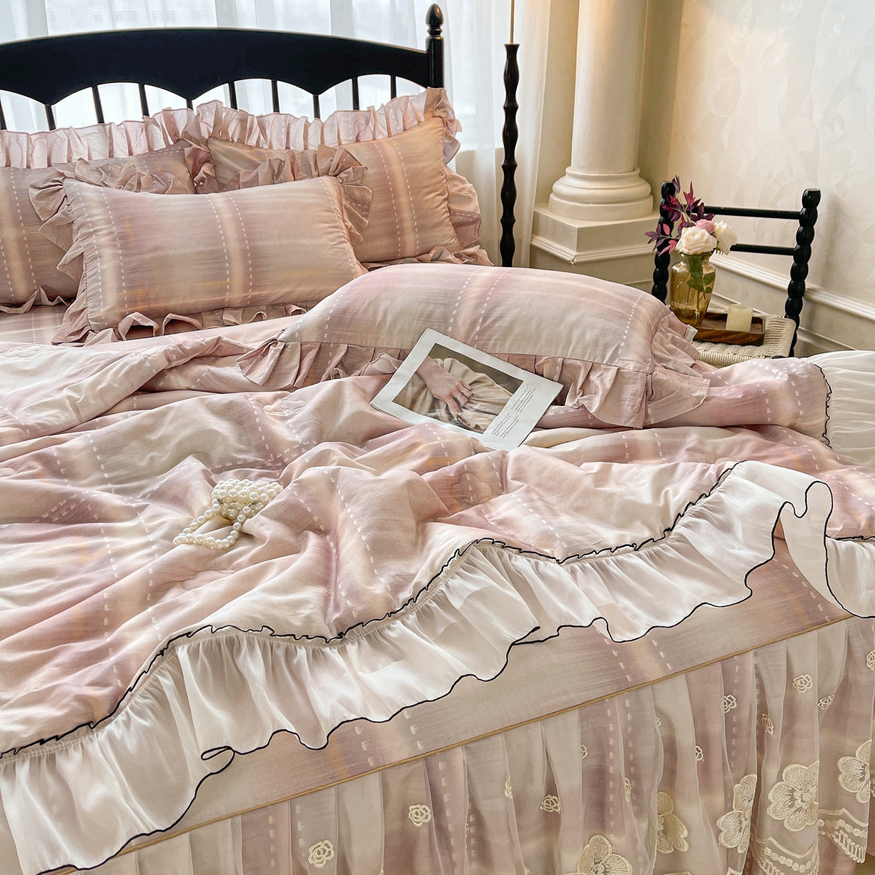 91家纺网 家纺一手货源 找家纺 宜凡家纺 2026新款全棉数码印花夏被床裙四件套②号系列 光之羽 紫