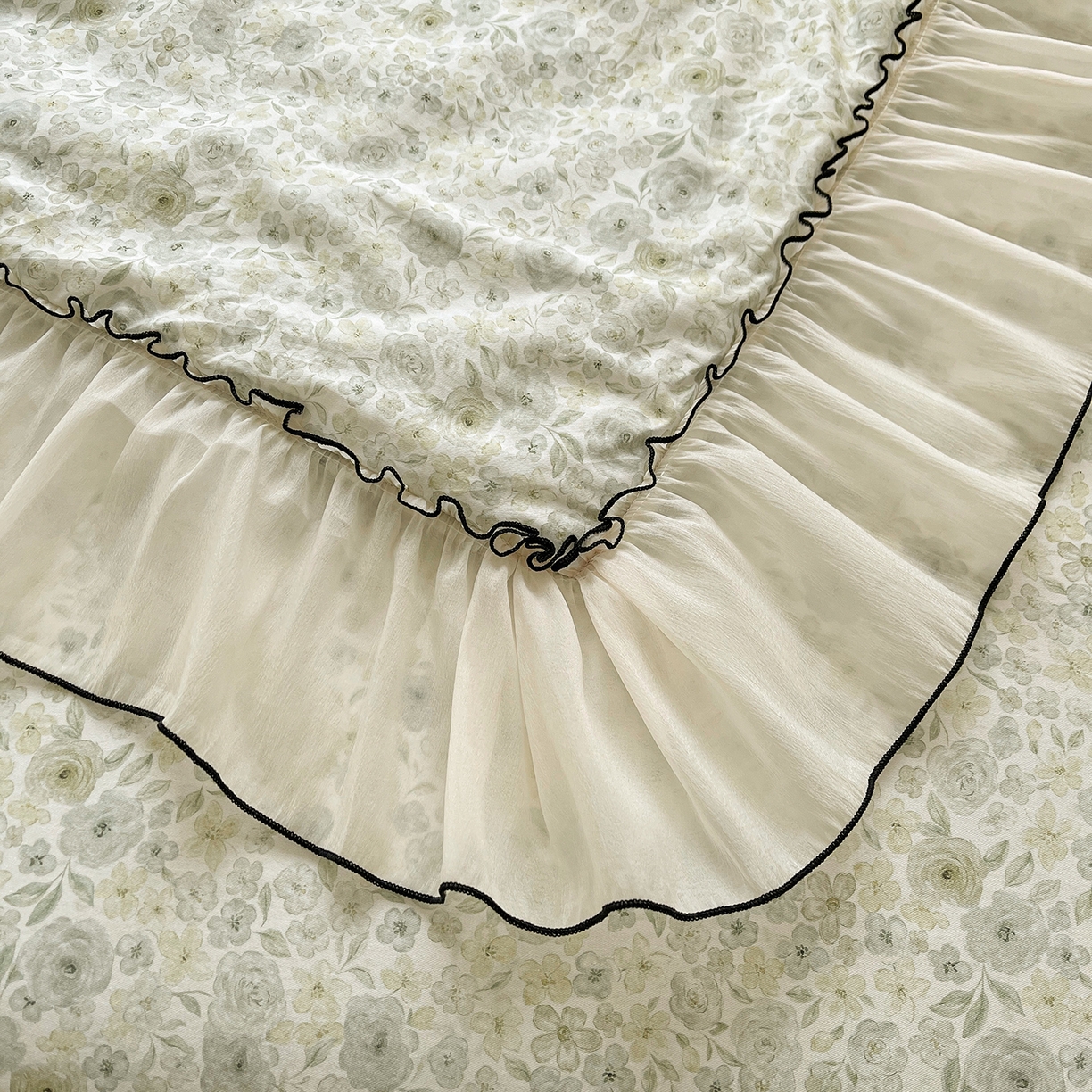 91家纺网 家纺一手货源 找家纺 宜凡家纺 2026新款全棉数码印花夏被床裙四件套②号系列 茜野