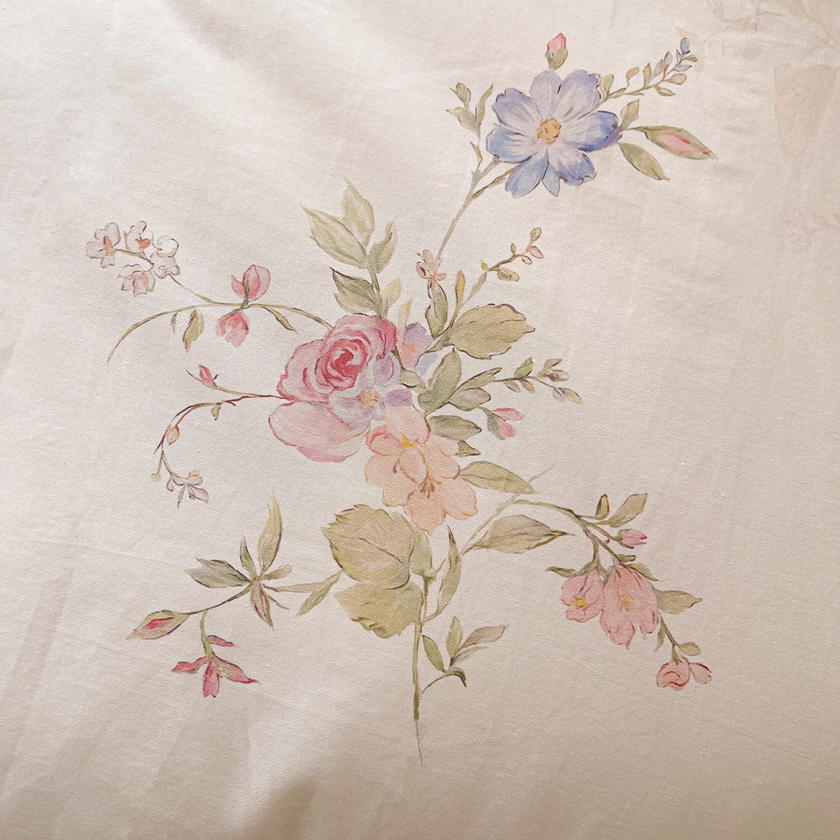 91家纺网 家纺一手货源 找家纺 宜凡家纺 2026新款全棉数码印花夏被床裙四件套②号系列 澜晚