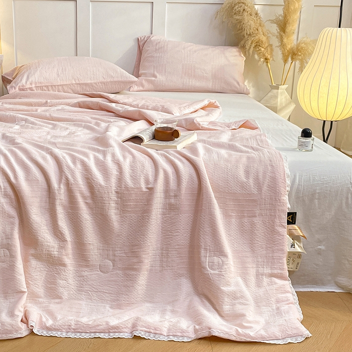 91家纺网 家纺一手货源 找家纺 VIP被业 2026新款A类全棉蚕蛹提花双层纱夏被直播款小红书空调被 海贝粉