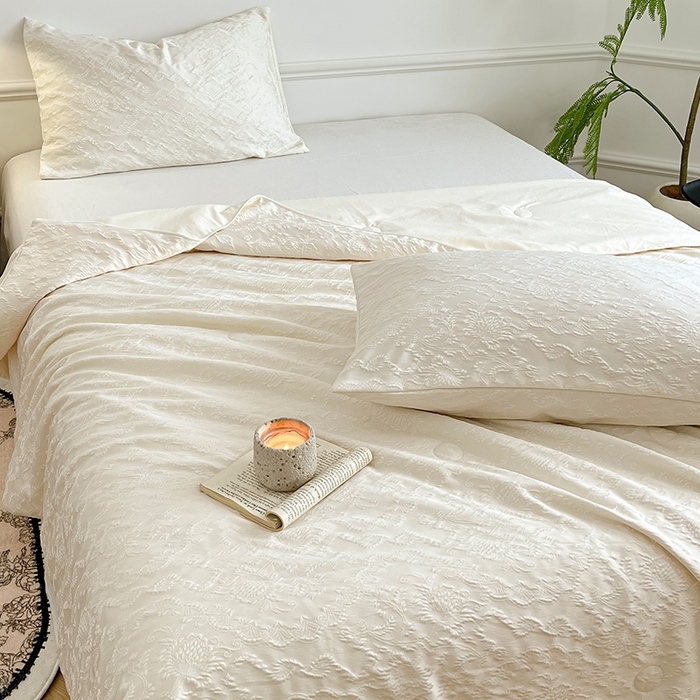 91家纺网 家纺一手货源 找家纺 VIP被业 2026春夏新款A类浮雕蚕蛹大提花夏被空调被夏凉被 白桃