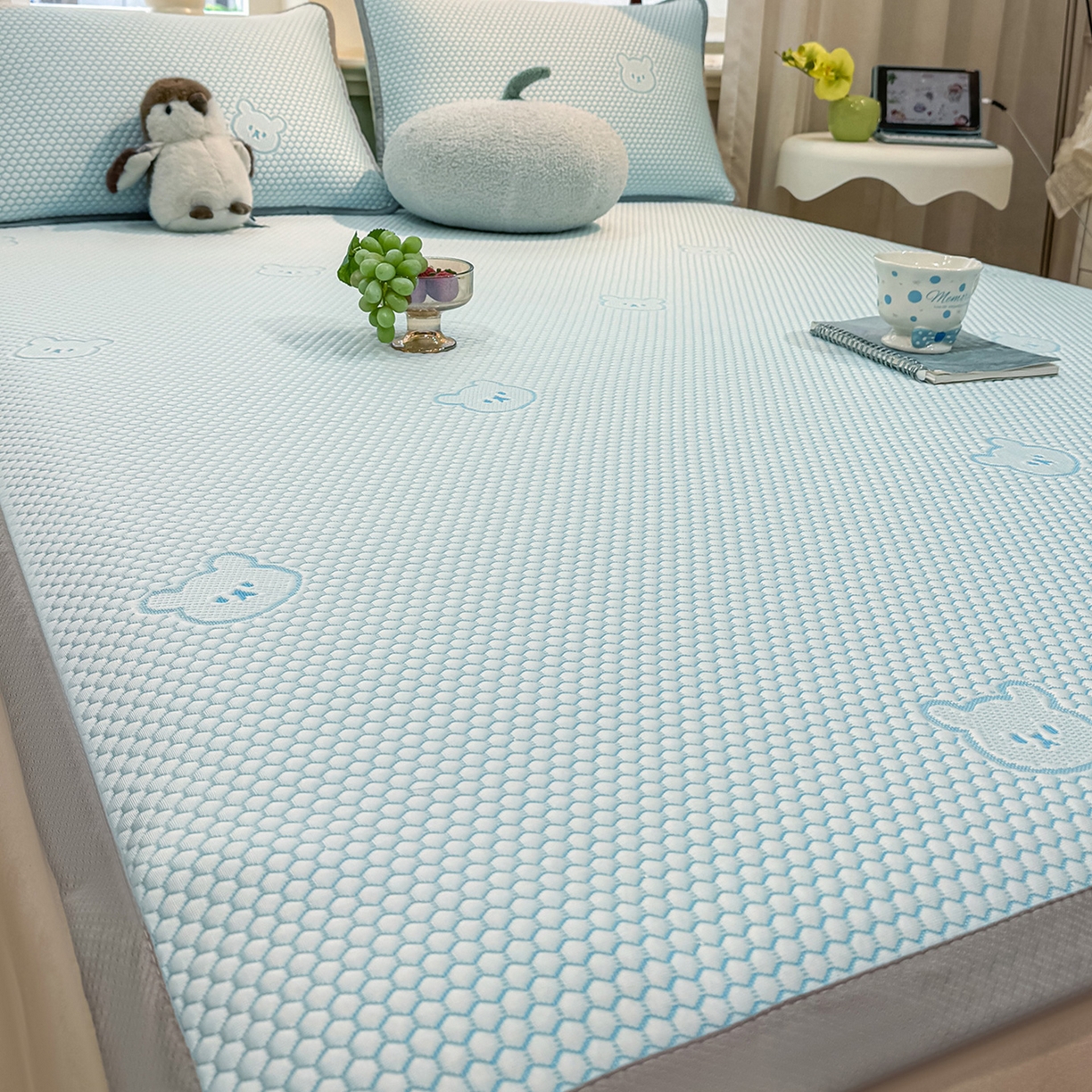 91家纺网 家纺一手货源 找家纺 （总）眠势力 2026新款冰豆豆凉席三件套夏季冷感可机洗冰丝席软席子条席款