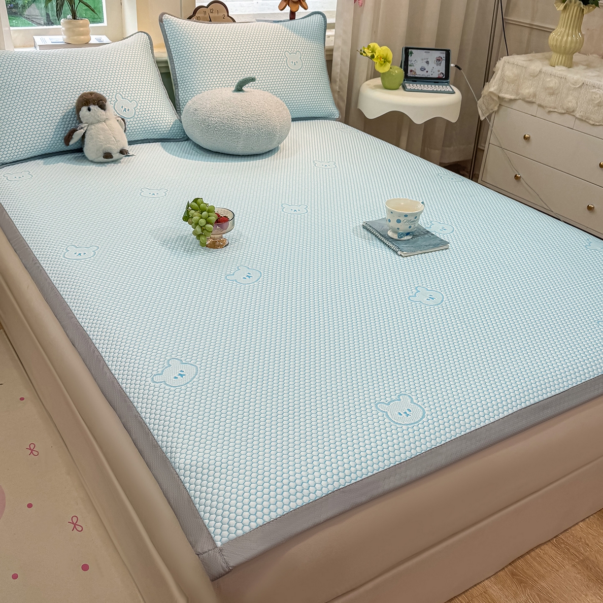 91家纺网 家纺一手货源 找家纺 （总）眠势力 2026新款冰豆豆凉席三件套夏季冷感可机洗冰丝席软席子条席款