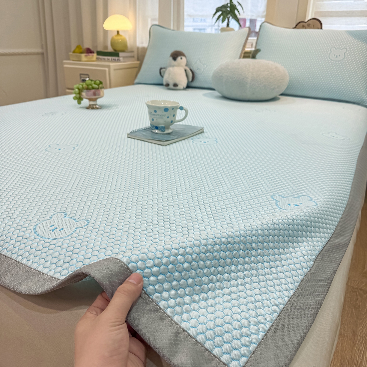 91家纺网 家纺一手货源 找家纺 （总）眠势力 2026新款冰豆豆凉席三件套夏季冷感可机洗冰丝席软席子条席款