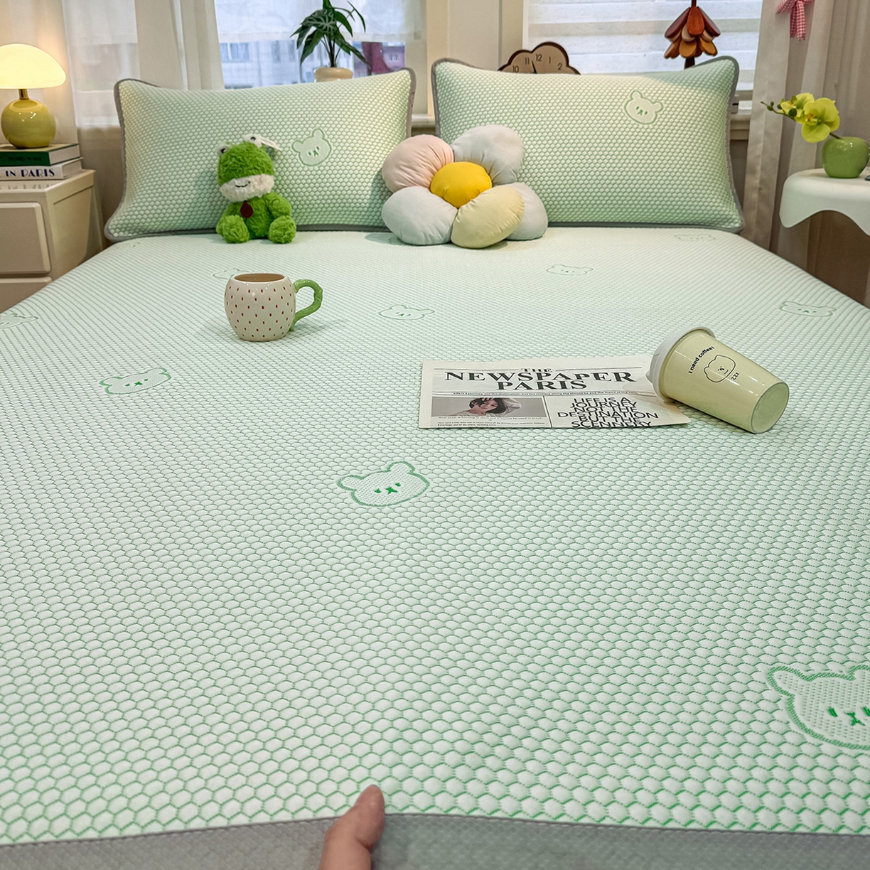 91家纺网 家纺一手货源 找家纺 眠势力 2026新款冰豆豆凉席三件套夏季冷感可机洗冰丝席软席子条席款 冰皮熊-绿