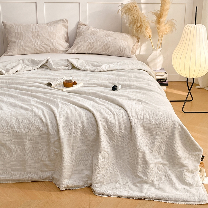 91家纺网 家纺一手货源 找家纺 VIP被业 2026新款A类全棉蚕蛹提花双层纱夏被直播款小红书空调被 慕斯灰