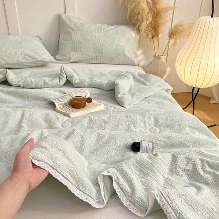 91家纺网 家纺一手货源 找家纺 VIP被业 2026新款A类全棉蚕蛹提花双层纱夏被直播款小红书空调被 天真蓝