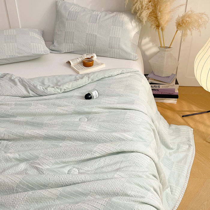 91家纺网 家纺一手货源 找家纺 VIP被业 2026新款A类全棉蚕蛹提花双层纱夏被直播款小红书空调被 天真蓝