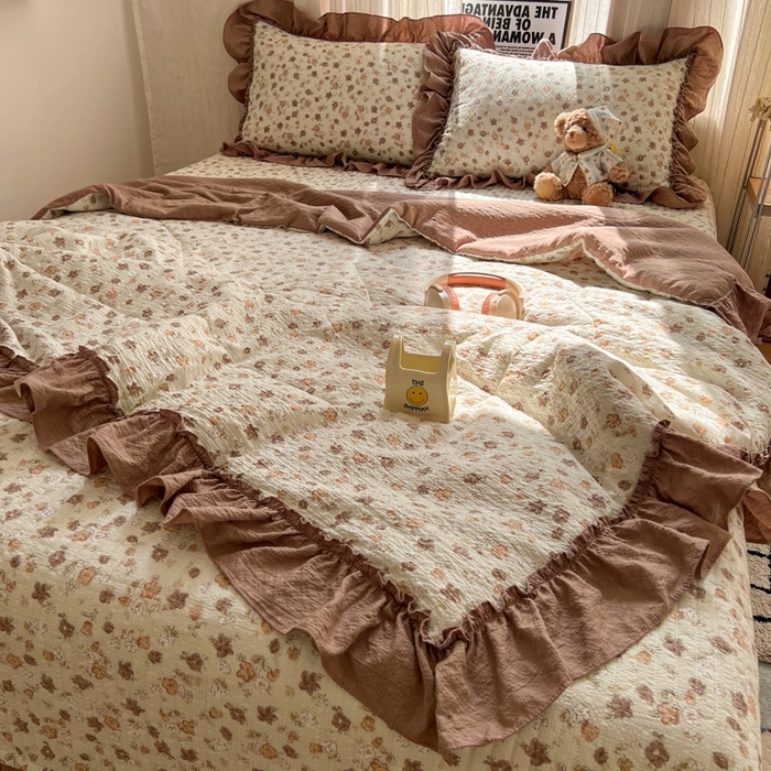 91家纺网 家纺一手货源 找家纺 梵希雅 2026新款床盖款花边夏被四件套 典雅