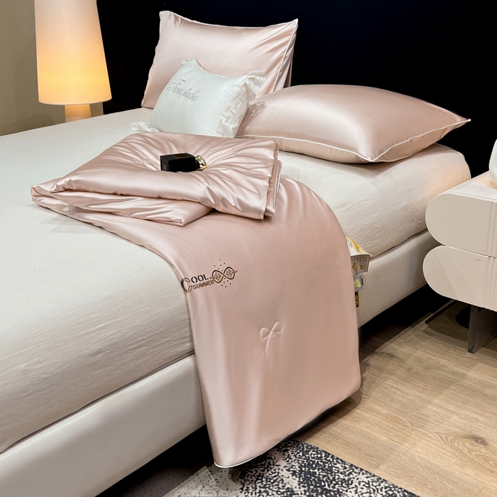 91家纺网 家纺一手货源 找家纺 欧雅阁 2026新款A类冰丝绸夏被冰肌夏被空调被锦氨纶夏凉被 薄被子 冰丝绸-豆沙