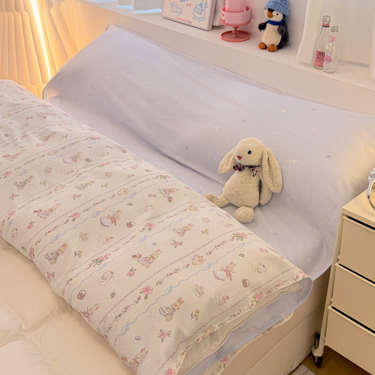 91家纺网 家纺一手货源 找家纺 简宜家居（朝初家纺） 2026新款40支纯棉全棉12868旅行睡袋 酒店隔脏便携 兔与花