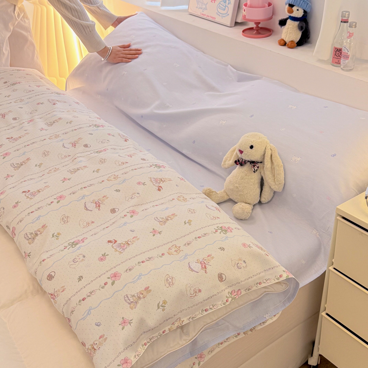 91家纺网 家纺一手货源 找家纺 简宜家居（朝初家纺） 2026新款40支纯棉全棉12868旅行睡袋 酒店隔脏便携 兔与花