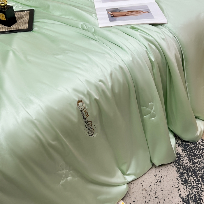 91家纺网 家纺一手货源 找家纺 欧雅阁 2026新款A类冰丝绸夏被冰肌夏被空调被锦氨纶夏凉被 薄被子 冰丝绸-茉绿