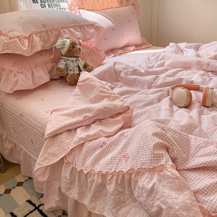 91家纺网 家纺一手货源 找家纺 梵希雅 2026新款床盖款花边夏被四件套 格子结