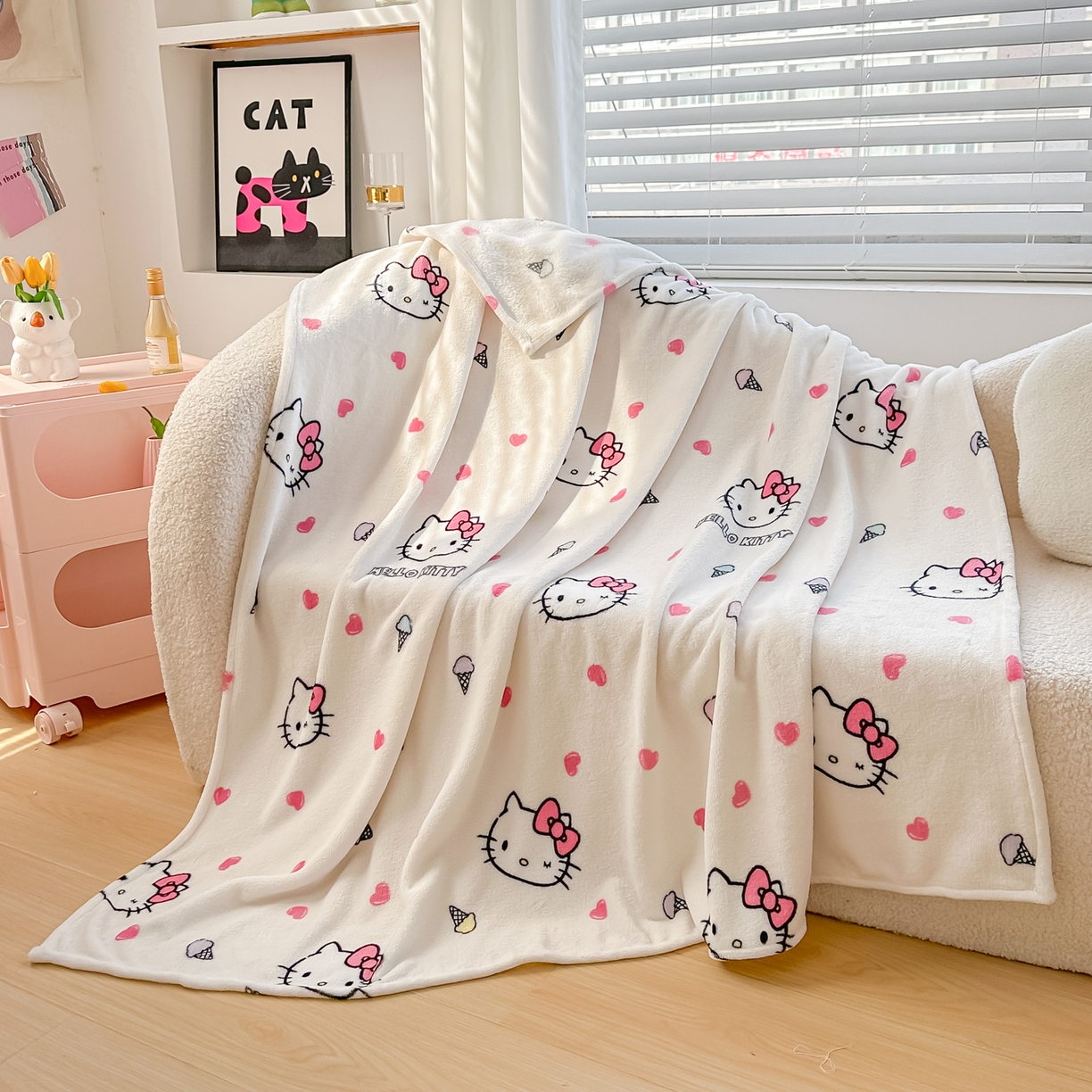 91家纺网 家纺一手货源 找家纺 博雅 2026新款三丽鸥小版牛奶绒盖毯午睡毯 小版-甜筒KT