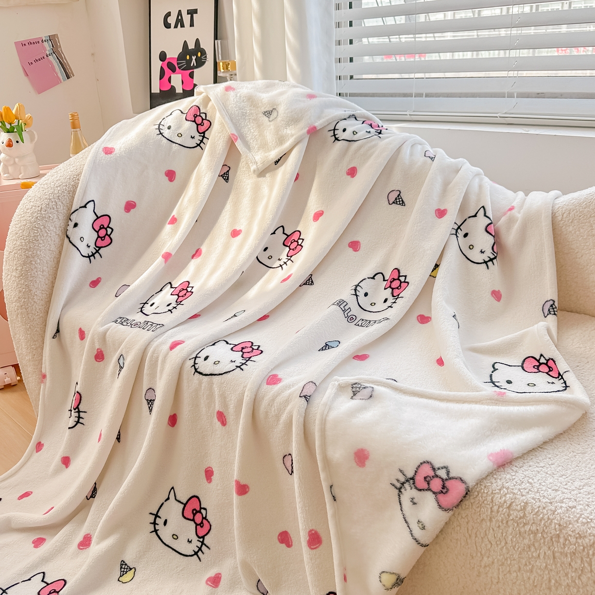 91家纺网 家纺一手货源 找家纺 博雅 2026新款三丽鸥小版牛奶绒盖毯午睡毯 小版-甜筒KT