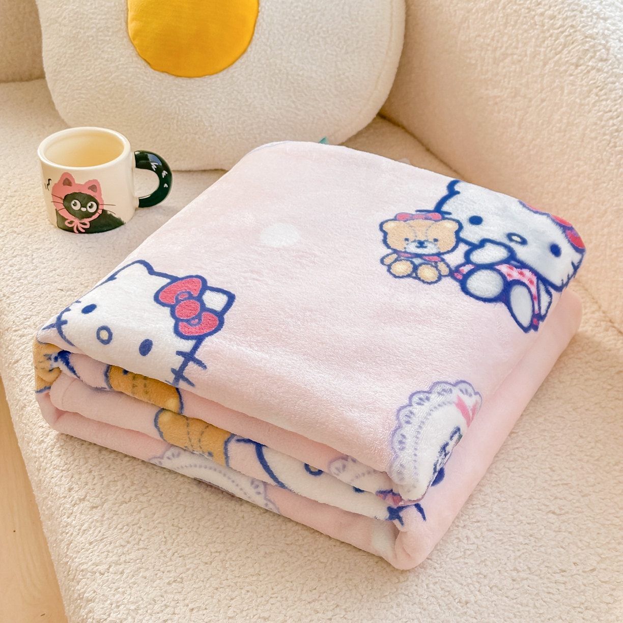 91家纺网 家纺一手货源 找家纺 博雅 2026新款三丽鸥小版牛奶绒盖毯午睡毯 小版-草莓蛋糕KT