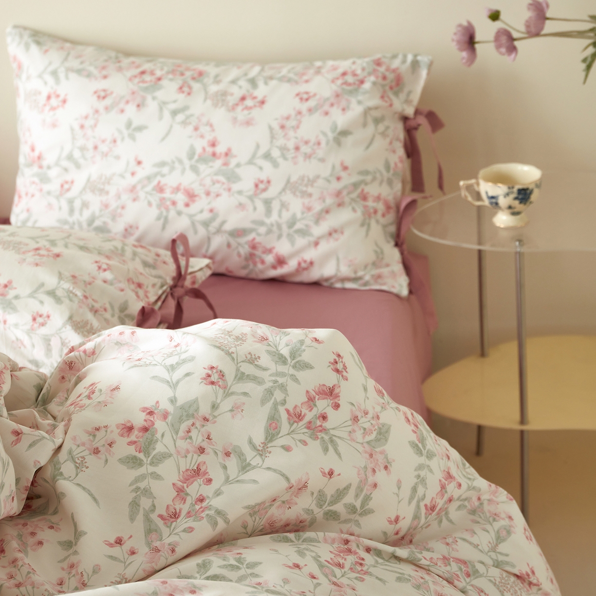 91家纺网 家纺一手货源 找家纺 绫韵家纺 2026新款春夏13372全棉蝴蝶结四件套系列 沉香