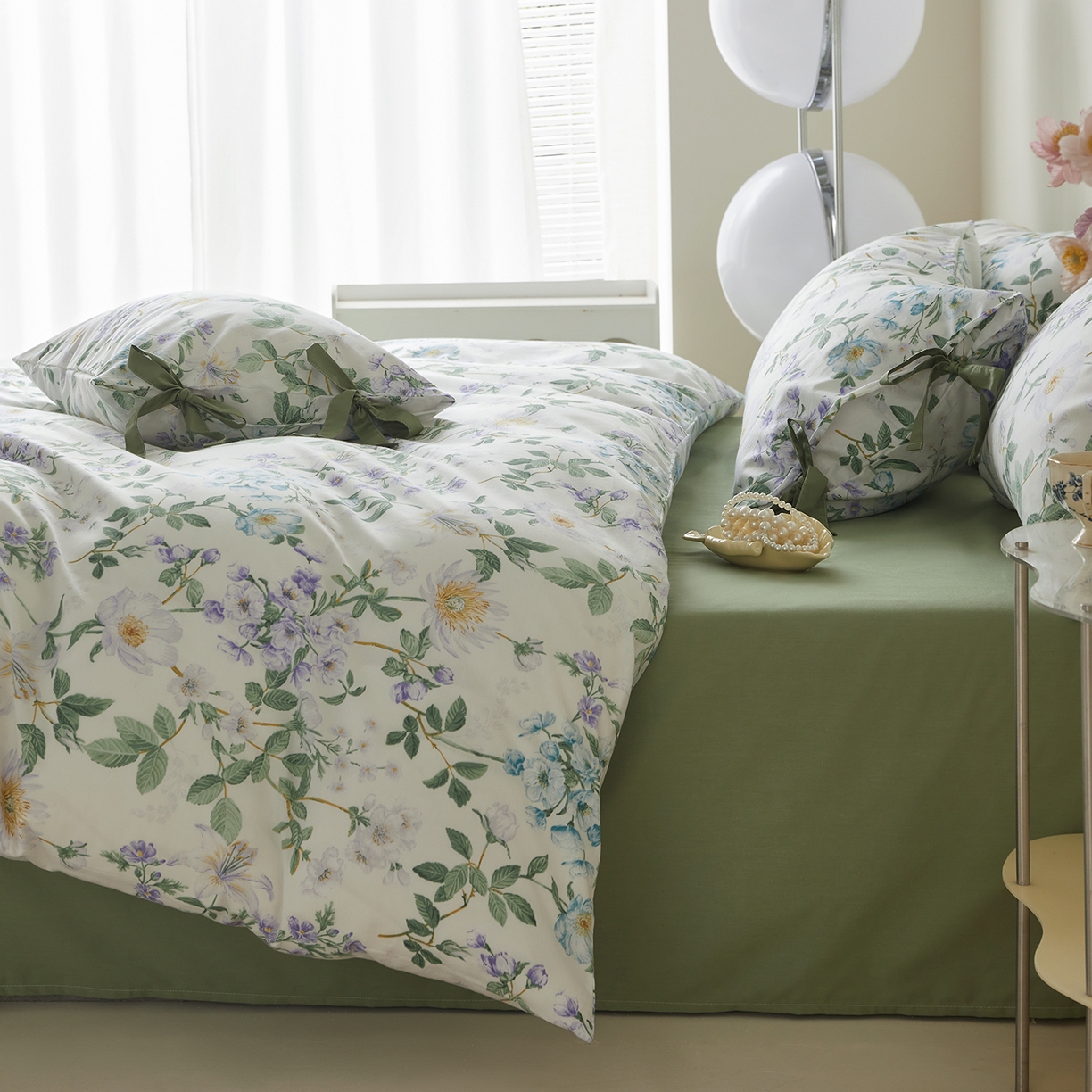 91家纺网 家纺一手货源 找家纺 绫韵家纺 2026新款春夏13372全棉蝴蝶结四件套系列 丹恒