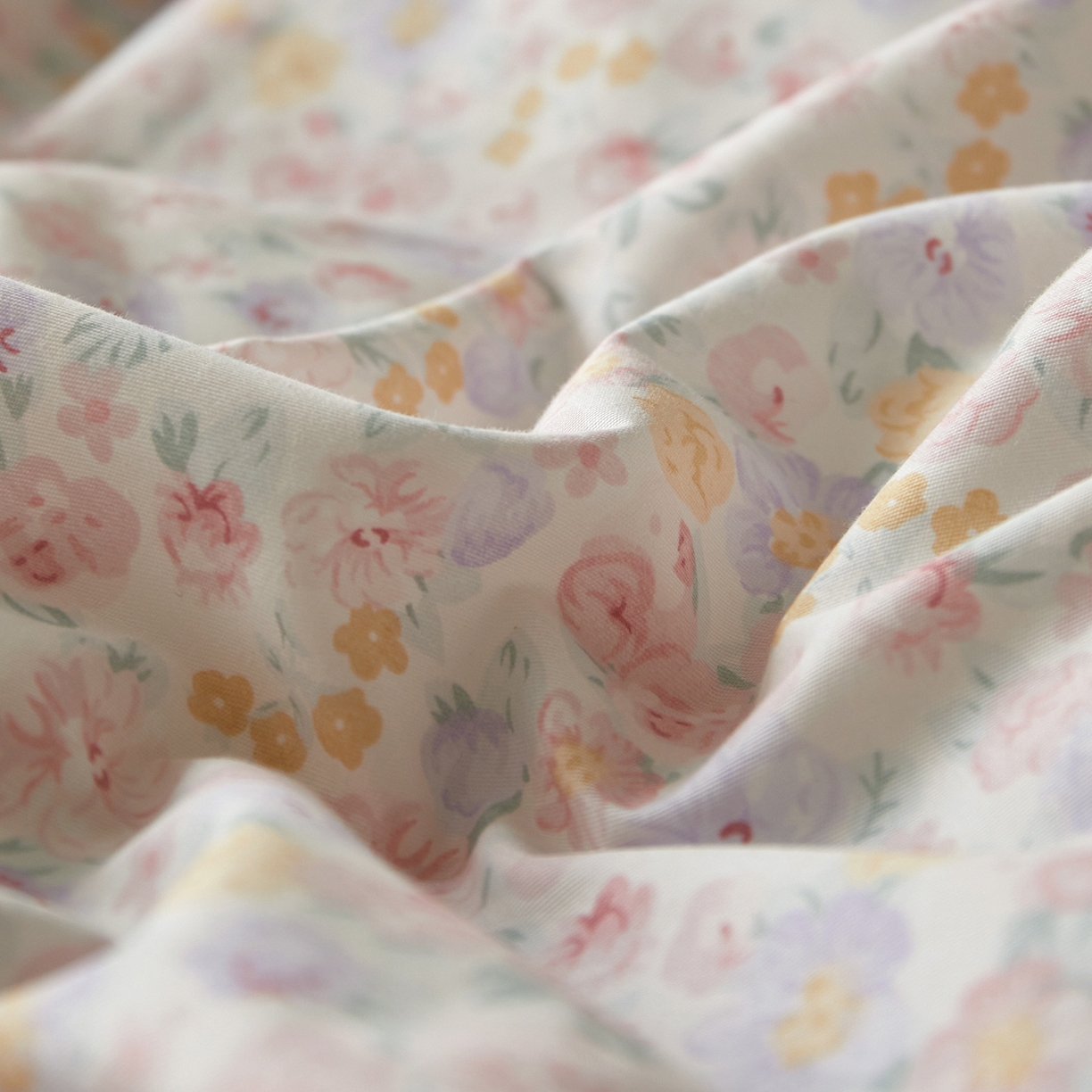 91家纺网 家纺一手货源 找家纺 绫韵家纺 2026新款春夏13372全棉蝴蝶结四件套系列 舒曼