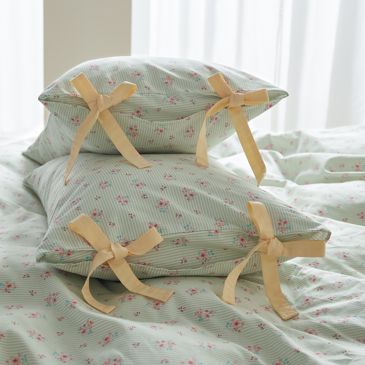 91家纺网 家纺一手货源 找家纺 绫韵家纺 2026新款春夏13372全棉蝴蝶结四件套系列 香山雪