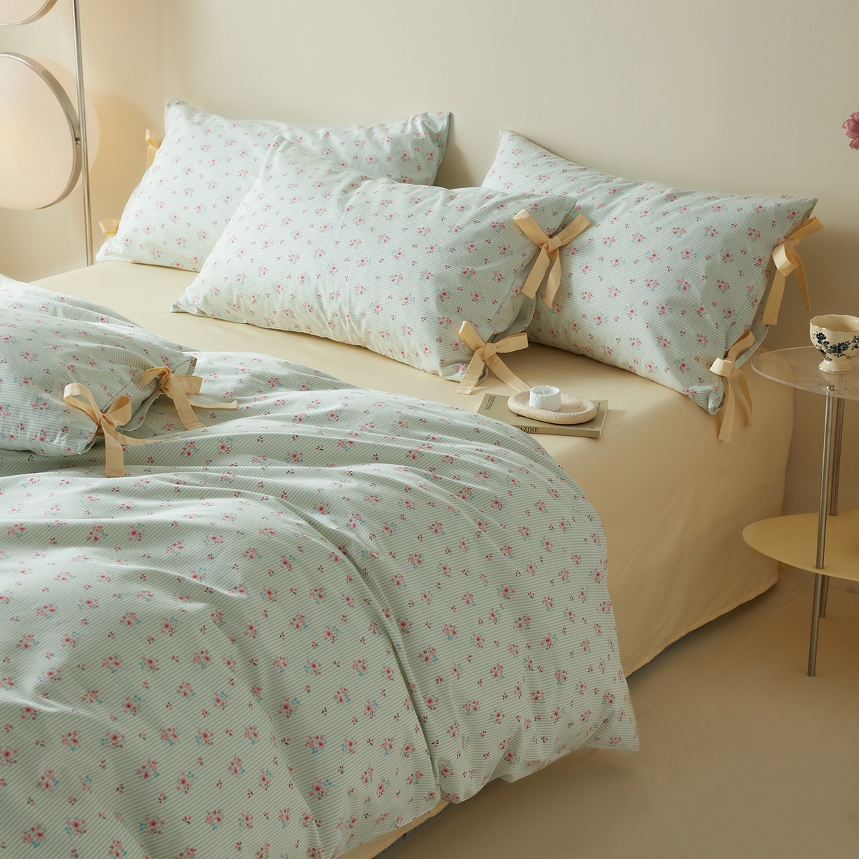 91家纺网 家纺一手货源 找家纺 绫韵家纺 2026新款春夏13372全棉蝴蝶结四件套系列 香山雪