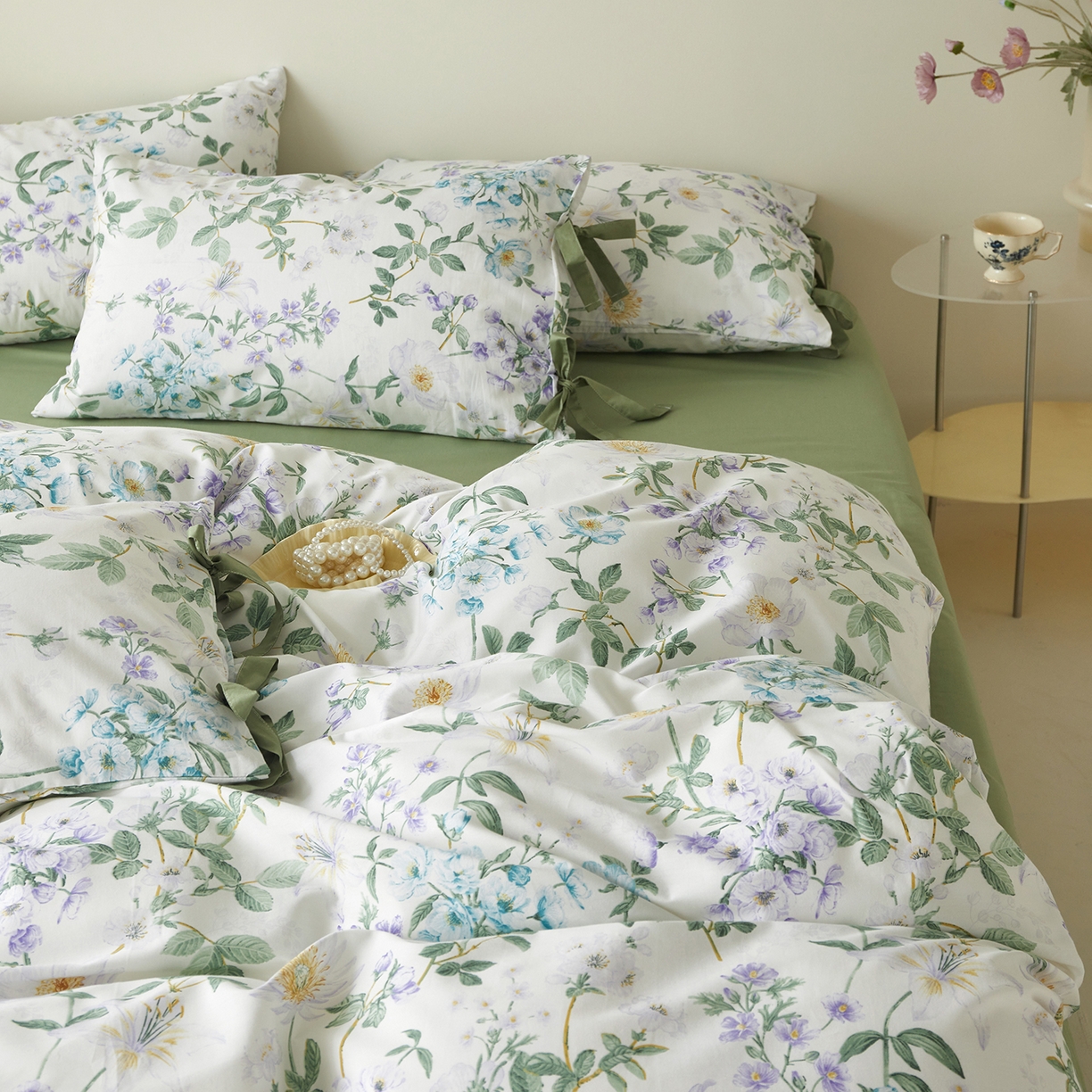 91家纺网 家纺一手货源 找家纺 绫韵家纺 2026新款春夏13372全棉蝴蝶结四件套系列 丹恒