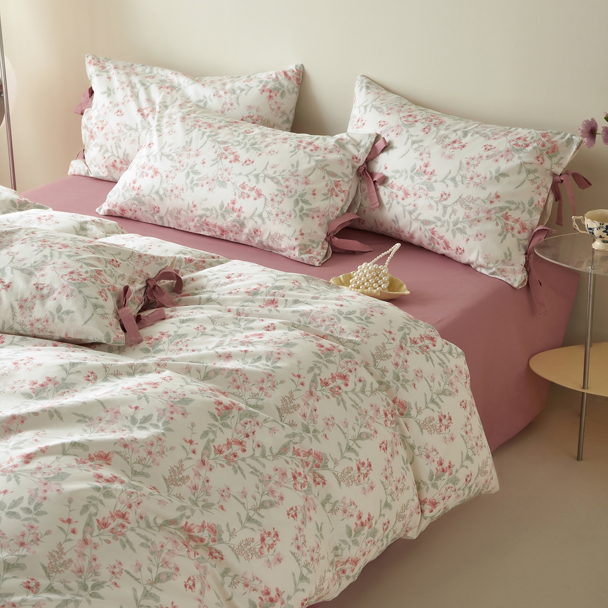 91家纺网 家纺一手货源 找家纺 绫韵家纺 2026新款春夏13372全棉蝴蝶结四件套系列 沉香