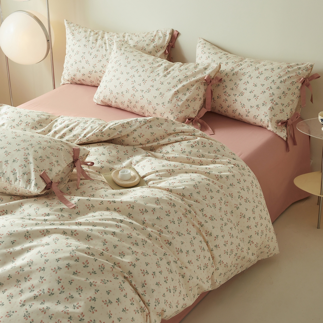 91家纺网 家纺一手货源 找家纺 绫韵家纺 2026新款春夏13372全棉蝴蝶结四件套系列 情有独钟