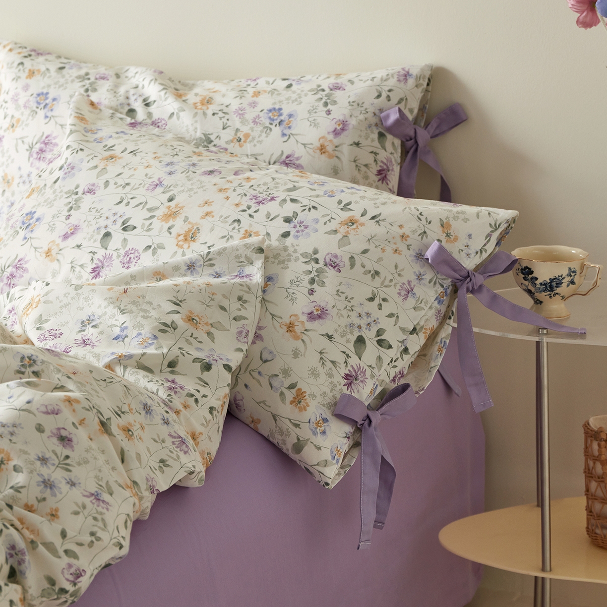 91家纺网 家纺一手货源 找家纺 绫韵家纺 2026新款春夏13372全棉蝴蝶结四件套系列 紫霞