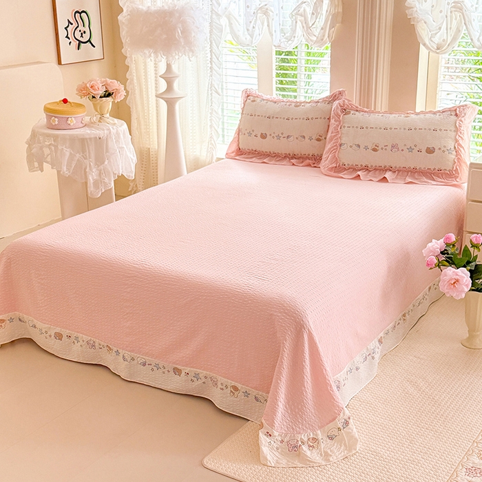 91家纺网 家纺一手货源 找家纺 韩约家纺 2026新款法式大花边泡芙棉床单款夏凉被空调被被套四件套 甜心kitty