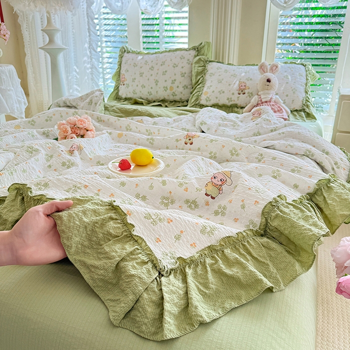 91家纺网 家纺一手货源 找家纺 韩约家纺 2026新款法式大花边泡芙棉床单款夏凉被空调被被套四件套 摩卡人生