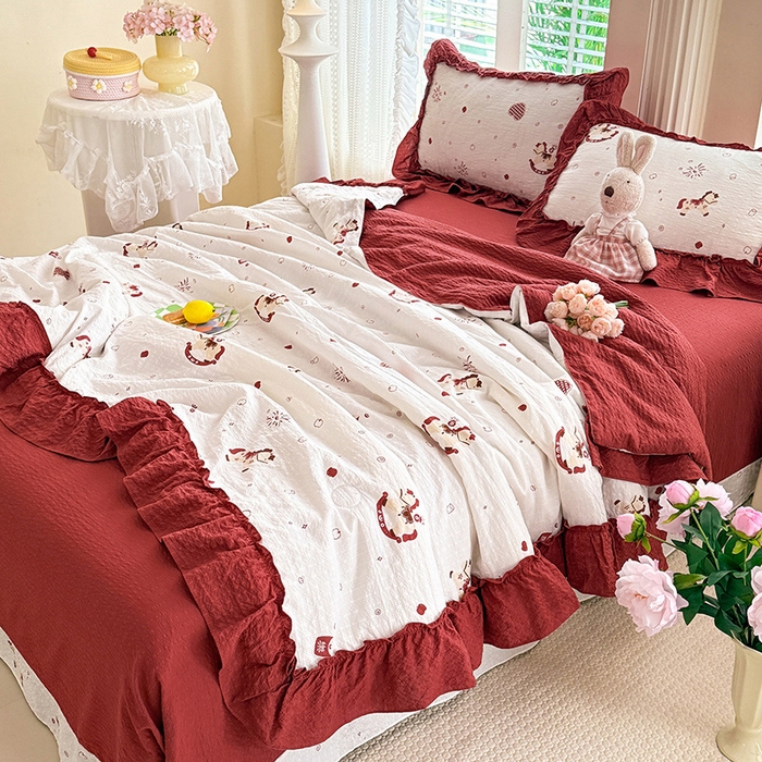 91家纺网 家纺一手货源 找家纺 韩约家纺 2026新款法式大花边泡芙棉床单款夏凉被空调被被套四件套 马上鸿运