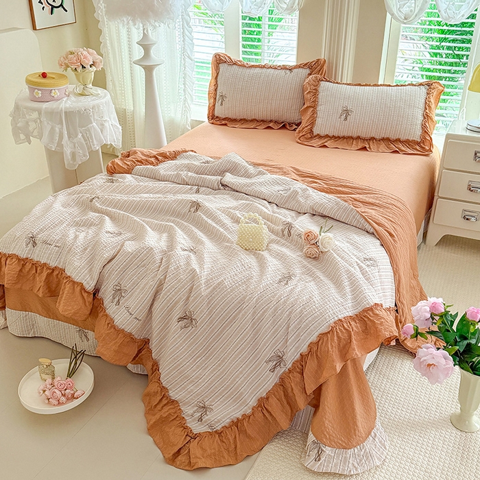 91家纺网 家纺一手货源 找家纺 韩约家纺 2026新款法式大花边泡芙棉床单款夏凉被空调被被套四件套 蝴蝶结